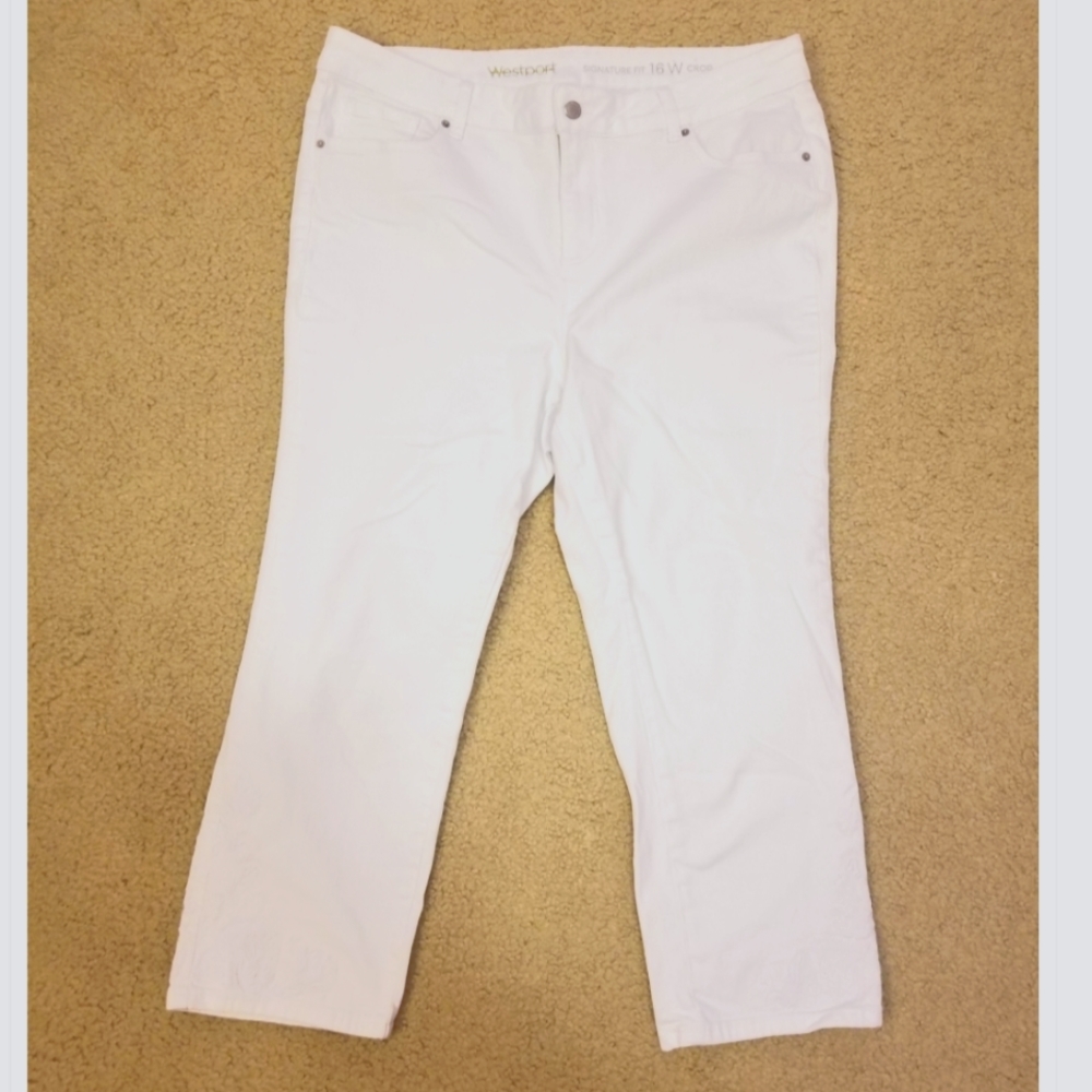 White Cropped Jeans